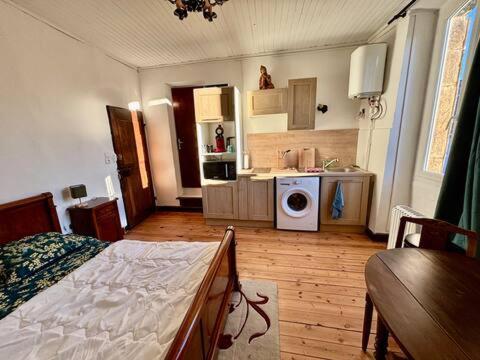 Studio Au Chateau De Lachau Exteriér fotografie